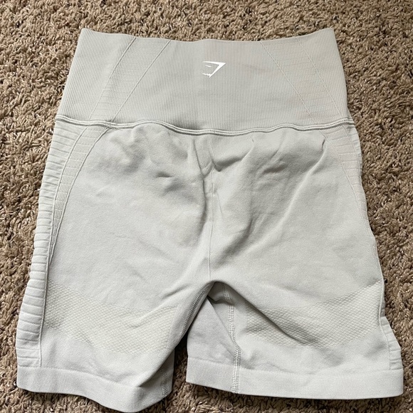 Gymshark energy seamless shorts - Picture 2 of 5